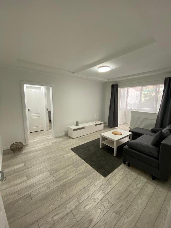 Apartament Lägenhet Lugoj Exteriör bild