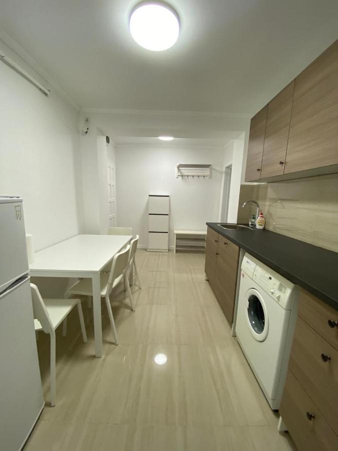 Apartament Lägenhet Lugoj Exteriör bild