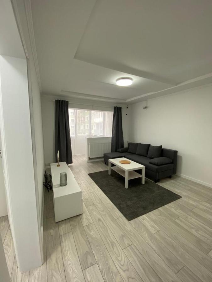 Apartament Lägenhet Lugoj Exteriör bild