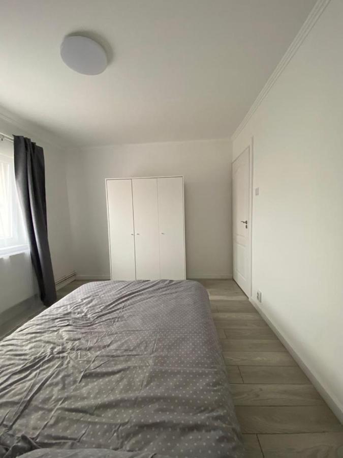 Apartament Lägenhet Lugoj Exteriör bild